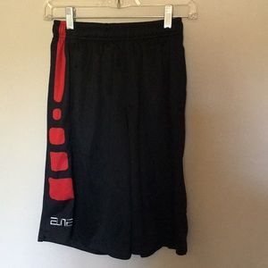 Basketball shorts